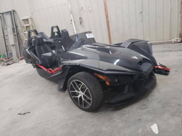 57XAAPFA5G5110900 - 2016 POLARIS SLINGSHOT SL BLACK photo 1