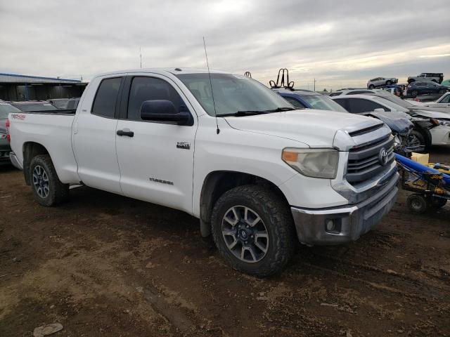 5TFUW5F15EX329787 - 2014 TOYOTA TUNDRA DOUBLE CAB SR/SR5 WHITE photo 4