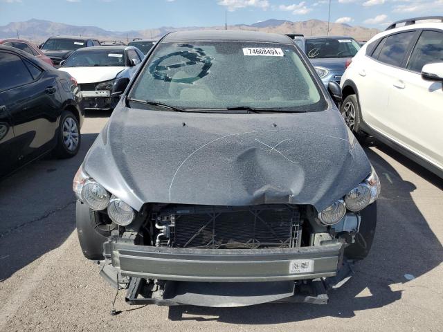 1G1JA6SH6D4122635 - 2013 CHEVROLET SONIC LS CHARCOAL photo 5