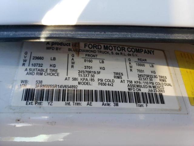 3FRNW65R14V654892 - 2004 FORD F650 SUPER DUTY WHITE photo 12