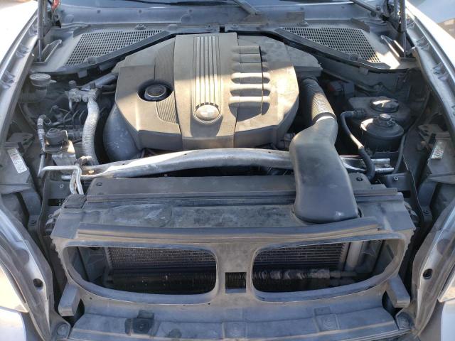 5UXFF03579LJ98294 - 2009 BMW X5 XDRIVE35D GRAY photo 12