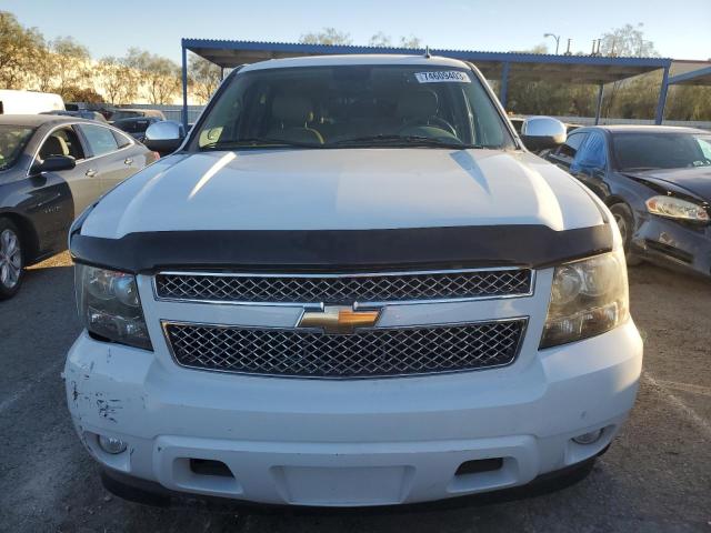 1GNSCCE05BR100188 - 2011 CHEVROLET TAHOE C1500 LTZ WHITE photo 5