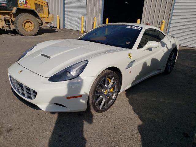 ZFF65TJA3E0195945 - 2014 FERRARI CALIFORNIA WHITE photo 1