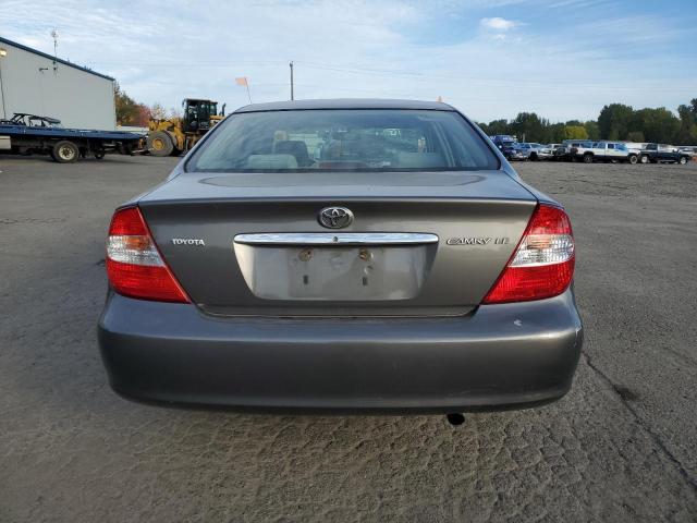 4T1BE32K12U633821 - 2002 TOYOTA CAMRY LE GRAY photo 6