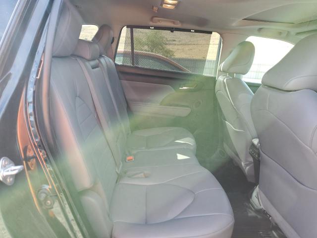 5TDGZRBH3NS577153 - 2022 TOYOTA HIGHLANDER XLE Qara foto 10