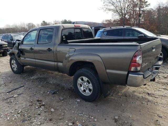 3TMMU4FN8CM046614 - 2012 TOYOTA TACOMA DOUBLE CAB LONG BED BROWN photo 2