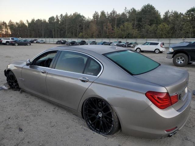 WBAKC8C55AC430156 - 2010 BMW 750 LI XDRIVE GRAY photo 2