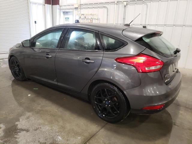 1FADP3K21GL387671 - 2016 FORD FOCUS SE GRAY photo 2