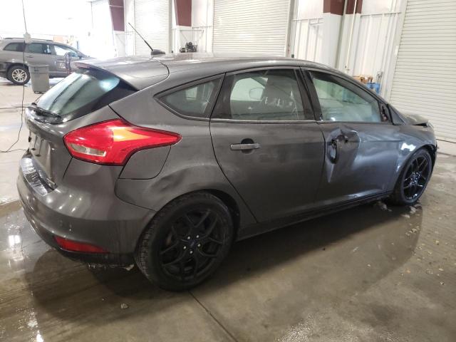 1FADP3K21GL387671 - 2016 FORD FOCUS SE GRAY photo 3