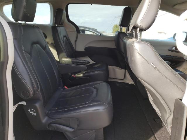 2C4RC1BG8NR182476 - 2022 CHRYSLER PACIFICA TOURING L BLACK photo 11