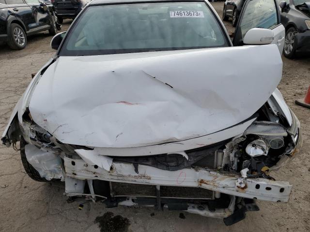 JTKJF5C75D3045635 - 2013 TOYOTA SCION TC WHITE photo 11