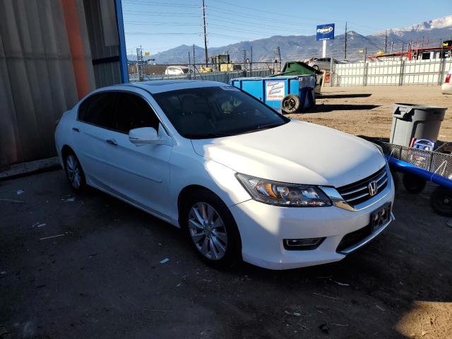 1HGCR3F83DA019242 - 2013 HONDA ACCORD EXL WHITE photo 4