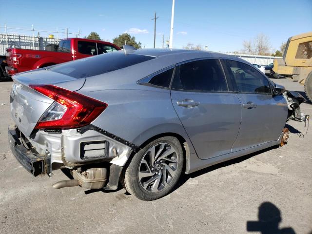 2HGFC2F74JH500775 - 2018 HONDA CIVIC EX SILVER photo 3