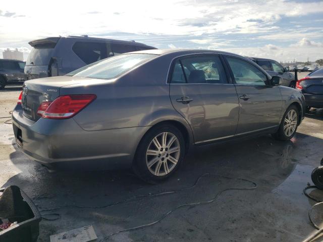 4T1BK36B17U233557 - 2007 TOYOTA AVALON XL GRAY photo 3