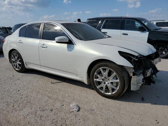 JN1CV6AP4BM500853 - 2011 INFINITI G37 BASE WHITE photo 4