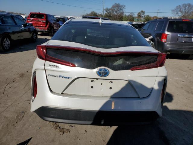 JTDKARFP6H3005437 - 2017 TOYOTA PRIUS PRIM 白色 照片 6