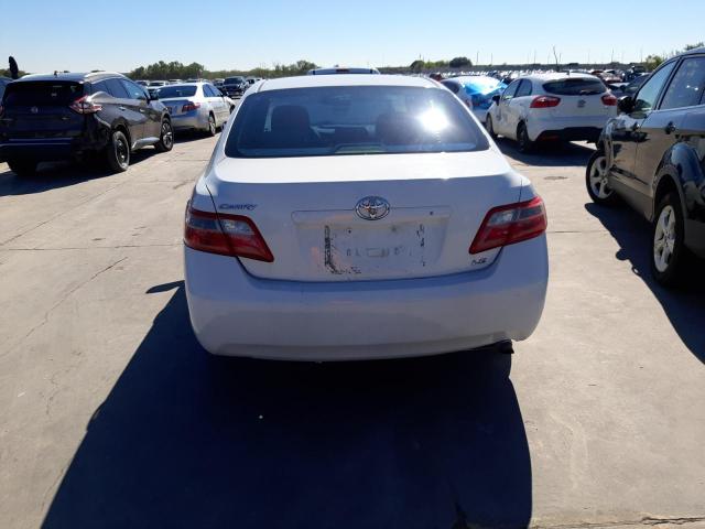 4T4BE46K98R020649 - 2008 TOYOTA CAMRY CE WHITE photo 6