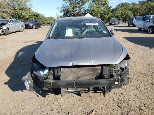 KMHD74LF7LU017536 - 2020 HYUNDAI ELANTRA SE SILVER photo 5