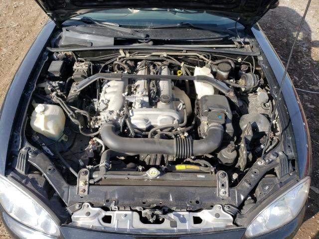 JM1NB353640405323 - 2004 MAZDA MX-5 MIATA BASE BLACK photo 11