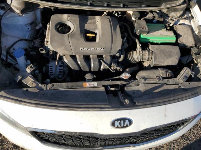 3KPFK4A78HE043642 - 2017 KIA FORTE LX WHITE photo 11