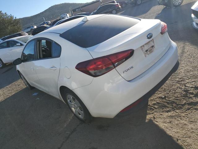 3KPFK4A78HE043642 - 2017 KIA FORTE LX WHITE photo 2