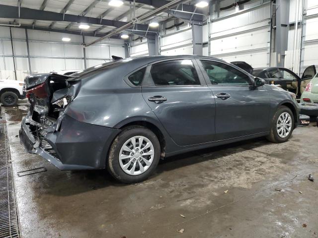 3KPF24AD5NE446110 - 2022 KIA FORTE FE GRAY photo 3