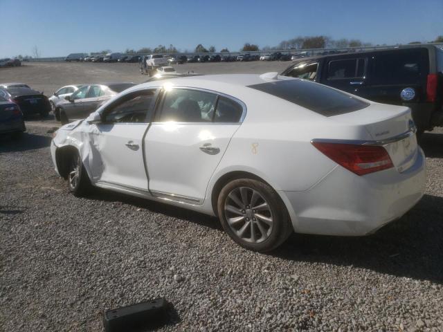 1G4GB5G32GF174337 - 2016 BUICK LACROSSE WHITE photo 2