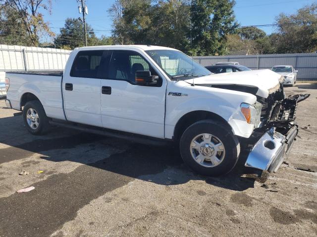 1FTFW1CF3EKG11859 - 2014 FORD F150 SUPERCREW WHITE photo 4