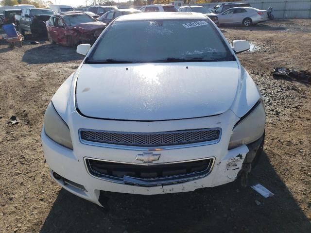 1G1ZE5E10BF267431 - 2011 CHEVROLET MALIBU LTZ WHITE photo 5