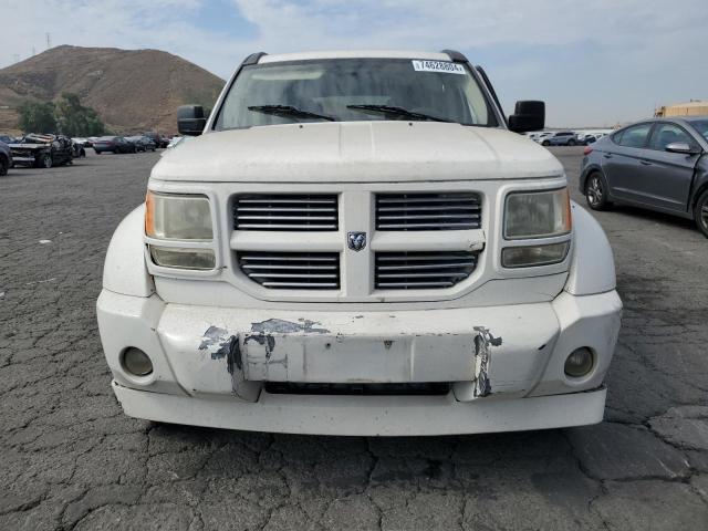 1D4PT5GK8AW100343 - 2010 DODGE NITRO SXT WHITE photo 5