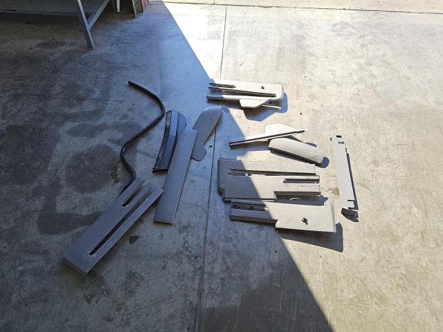 1GNKRGKD9HJ132615 - 2017 CHEVROLET TRAVERSE LT GRAY photo 13