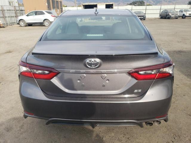 4T1G11AK0PU782803 - 2023 TOYOTA CAMRY SE NIGHT SHADE GRAY photo 6