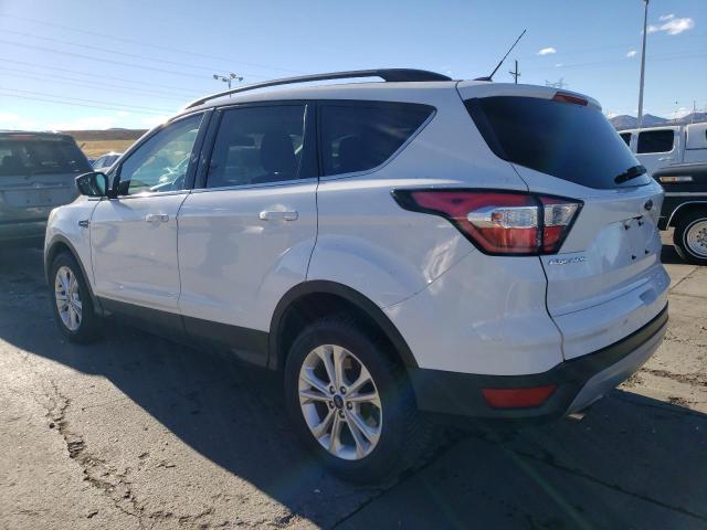 1FMCU9GD4JUB13051 - 2018 FORD ESCAPE SE WHITE photo 2