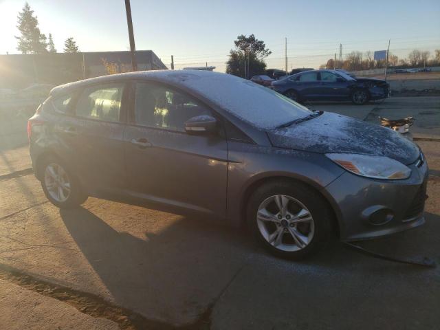 1FADP3K28EL107435 - 2014 FORD FOCUS SE GRAY photo 4