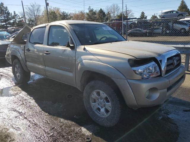 3TMJU62N67M044936 - 2007 TOYOTA TACOMA DOUBLE CAB PRERUNNER GRAY photo 4