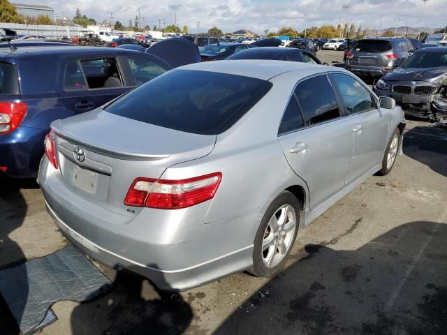 4T1BK46K57U021458 - 2007 TOYOTA CAMRY LE SILVER photo 3