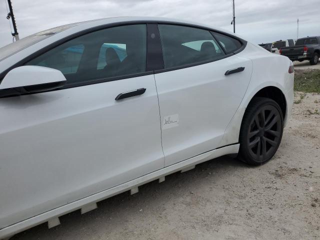 5YJSA1E5XMF434594 - 2021 TESLA MODEL S WHITE photo 12