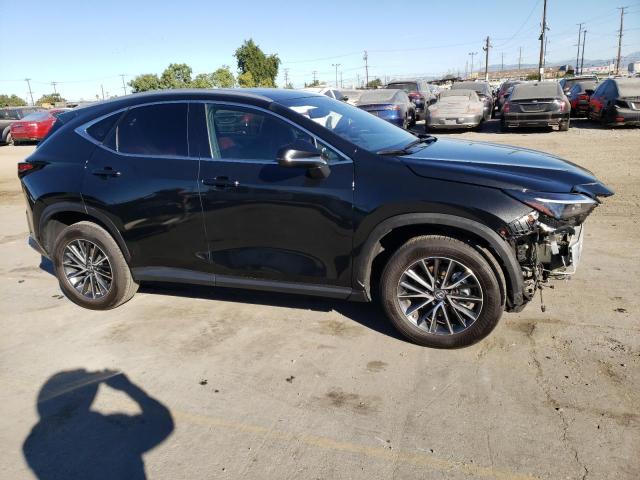 2T2AGCEZ3NC012760 - 2022 LEXUS NX 350 BLACK photo 4