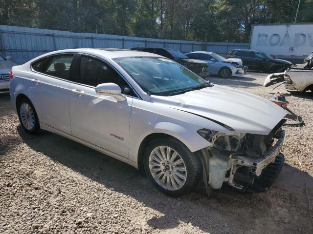 3FA6P0LU7DR336681 - 2013 FORD FUSION SE HYBRID WHITE photo 4