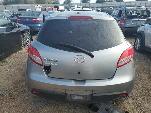 JM1DE1HY9B0116996 - 2011 MAZDA MAZDA2 SILVER photo 6