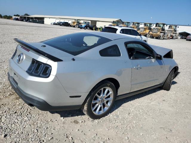 1ZVBP8AN7A5135135 - 2010 FORD MUSTANG SILVER photo 3