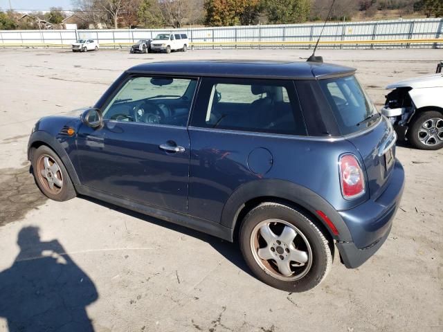 WMWSU3C55BTX95941 - 2011 MINI COOPER BLUE photo 2