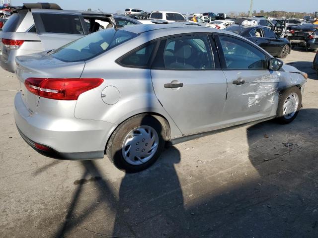 1FADP3E21FL264169 - 2015 FORD FOCUS S SILVER photo 3