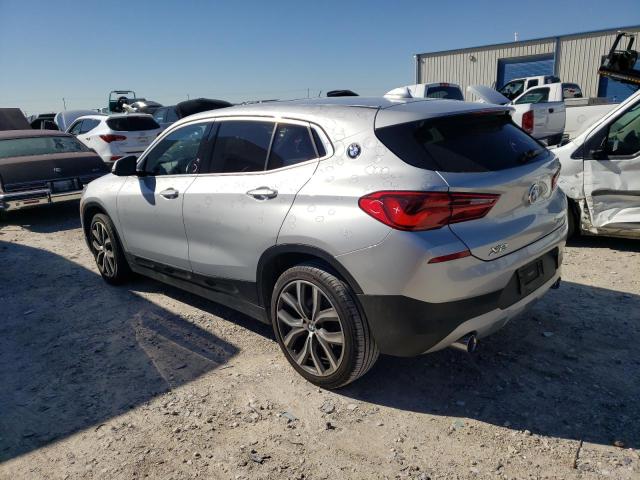 WBXYH9C08L5P90928 - 2020 BMW X2 SDRIVE28I SILVER photo 2