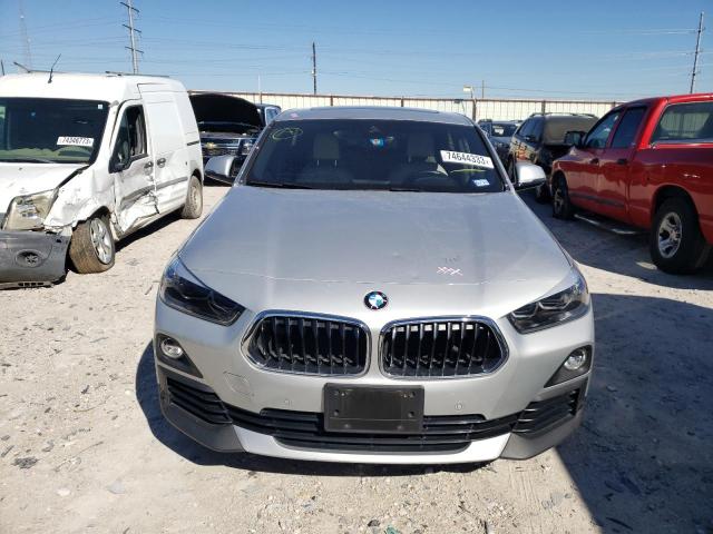 WBXYH9C08L5P90928 - 2020 BMW X2 SDRIVE28I SILVER photo 5