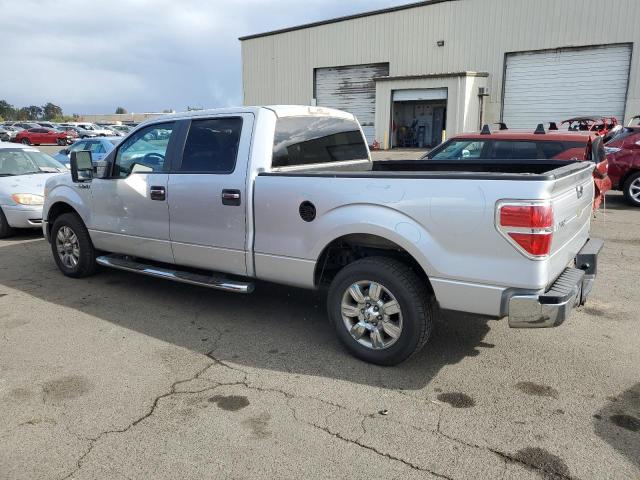 1FTFW1CV7AFB25730 - 2010 FORD F150 SUPERCREW SILVER photo 2