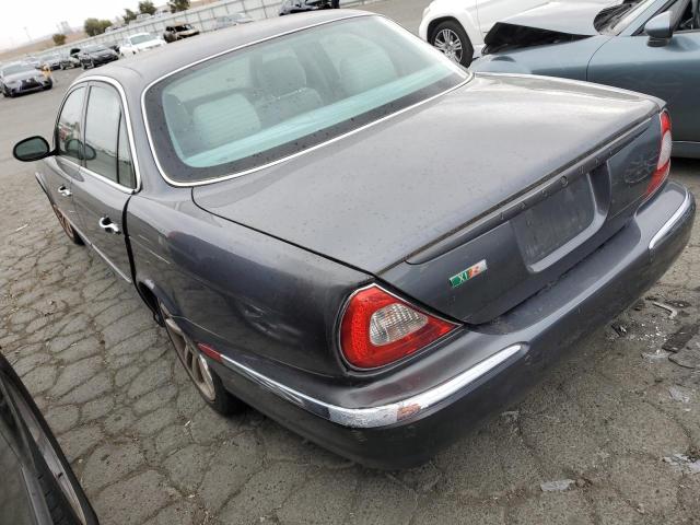 SAJEA73B74TG05716 - 2004 JAGUAR XJR S GRAY photo 2