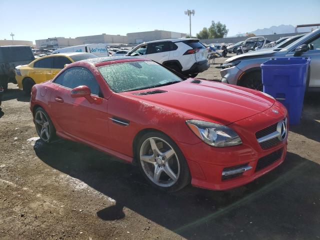 WDDPK5HA6CF007853 - 2012 MERCEDES-BENZ SLK 350 RED photo 4