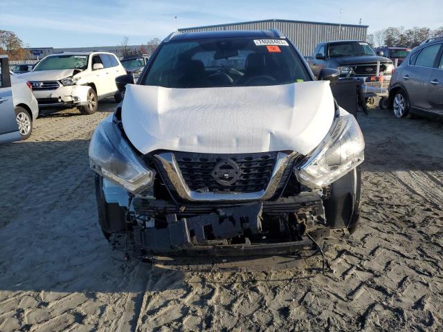 3N1CP5DVXLL551493 - 2020 NISSAN KICKS SR WHITE photo 5