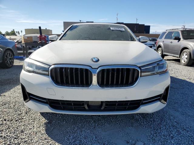 WBA53BJ08NWX56118 - 2022 BMW 540 I WHITE photo 5